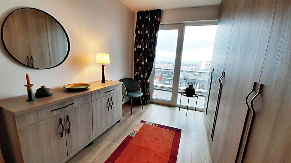 Penthouse cu 5 camere in URBAN PENTHA-zona Coresi - Poză 23