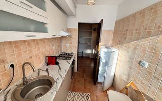 apartament cu 2 camere de inchiriat-zona centrala-Str 9 Mai - Poză 3