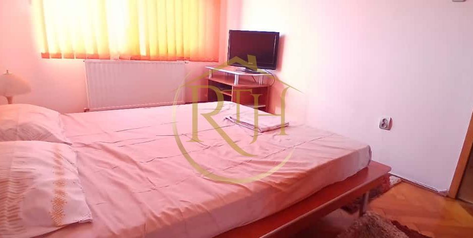 Oferim spre inchiriere un apartament cu 3 camere in Calea Girocului! - Poză 11