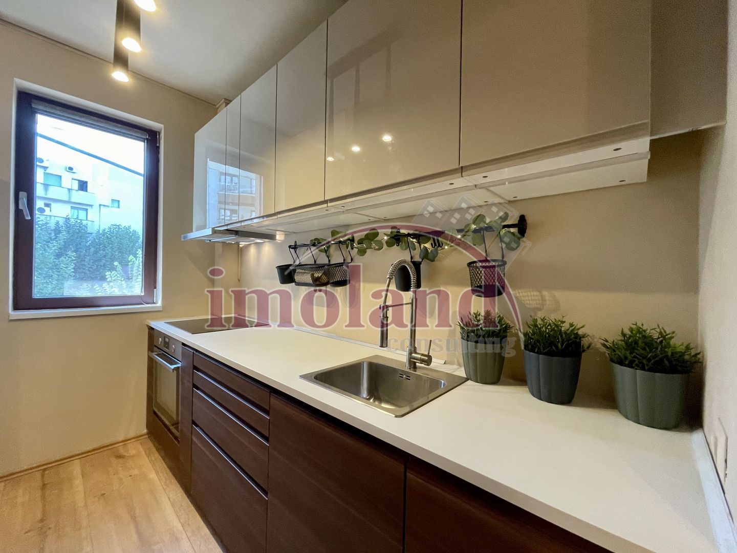 Vanzare apartament 3 camere 70 mp, loc parcare - parcul Herastrau - Poză 16