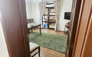 Vilă spațioasă Strejnicu S+P+1E+M, 8 camere, garaj, teren 595 mp - Poză 32