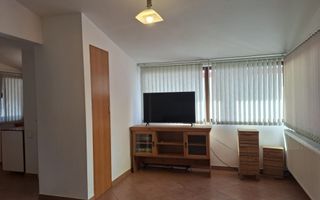 De vânzare casă în Orlat, cu teren generos de 2200 mp și panoramă deosebită! - Poză 8