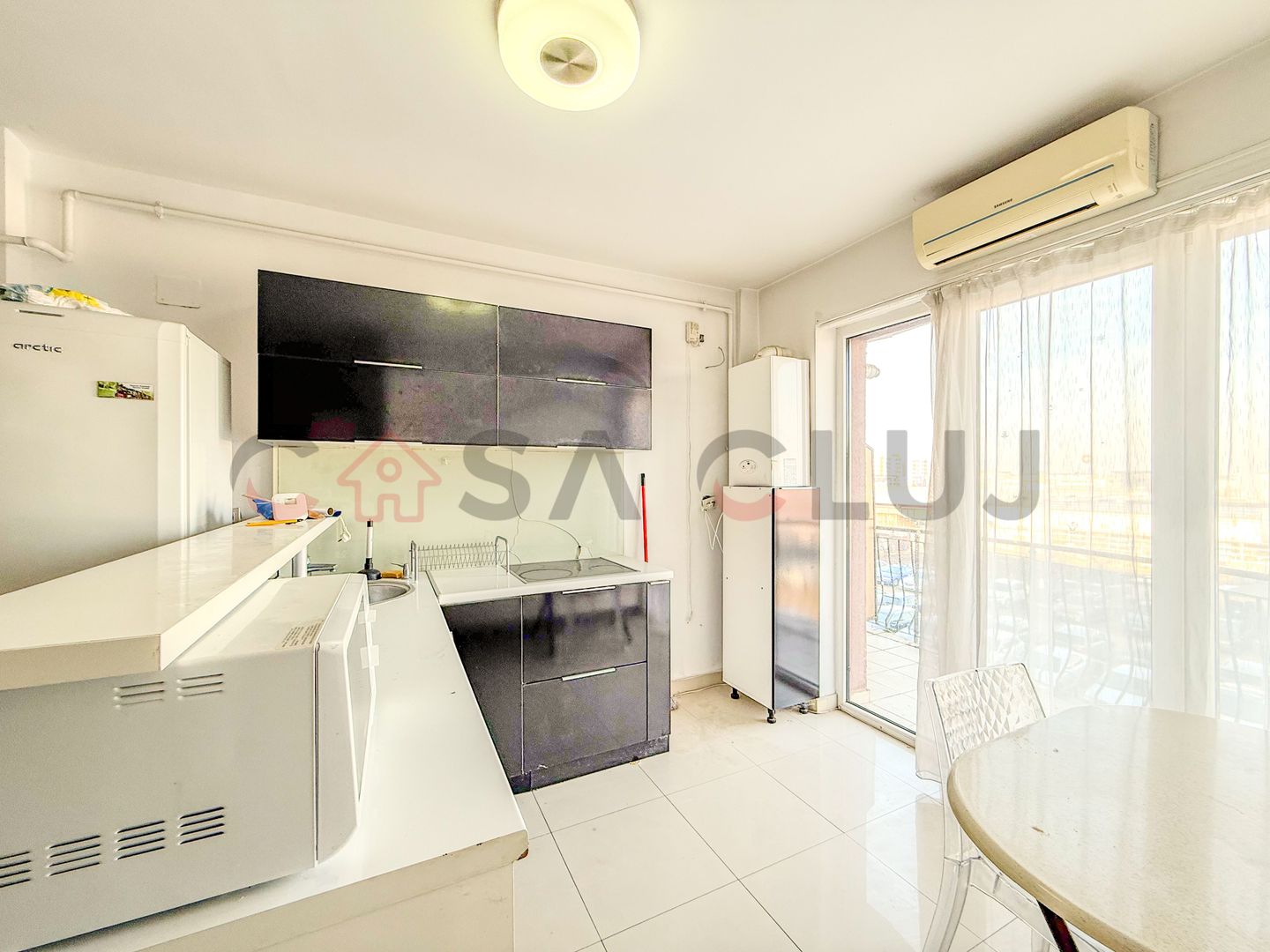 2 camere | Etaj 2 | Bloc cu lift | Calea Turzii – zona OMV - Poză 3