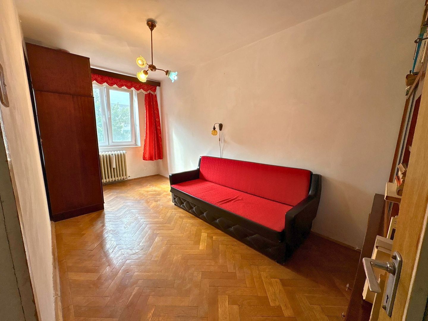 Apartament 3 camere decomandat str. Umbrei 61 mp parter/ etaj 1 - Poză 2