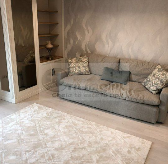 Apartament 2 camere + Loc de parcare- Zona Copou - 600 Euro - Poză 2