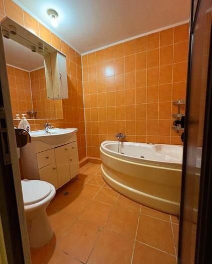 De vanzare Apartament 3 camere,  Panduri - 13 septembrie sector 5 - Poză 8