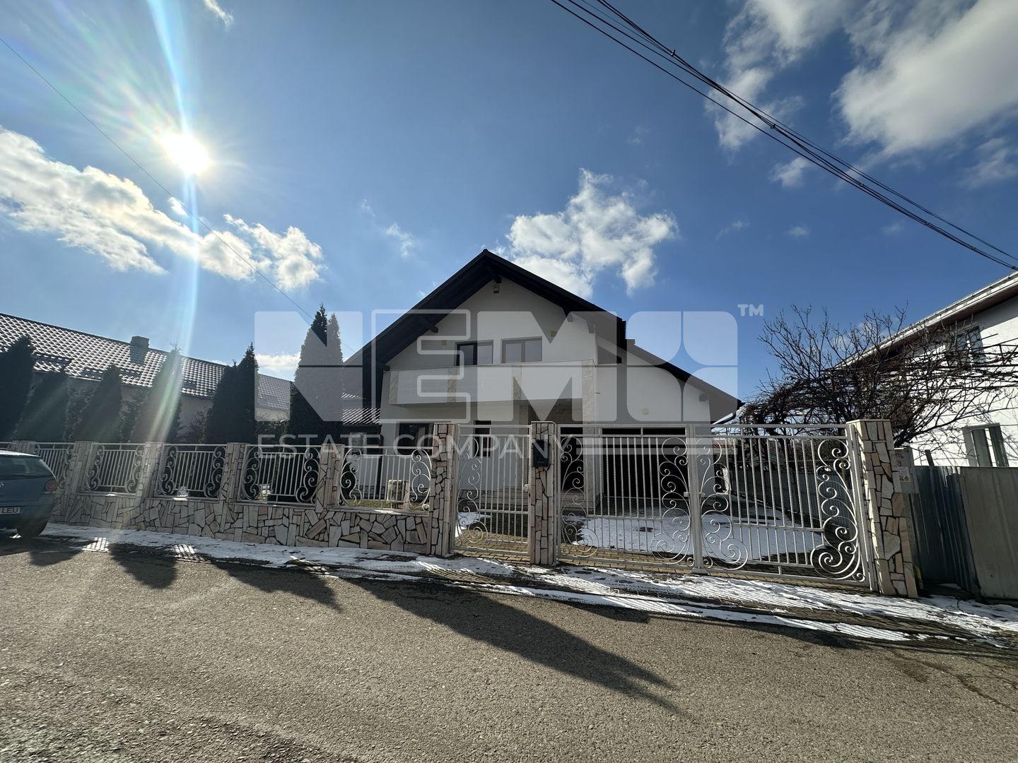 Casă 4 dormitoare | 230 MP | Central | Mobilată & Utilată | 280.000 € - Poză 1