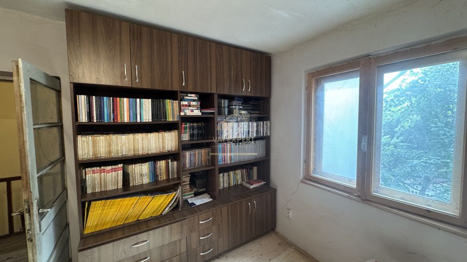 VILA 6 CAMERE, CAMPULUNG, TEREN 196 MP - Poză 13
