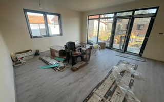 CALEA MEDVES, 4 CAMERE,DUPLEX - Poză 3
