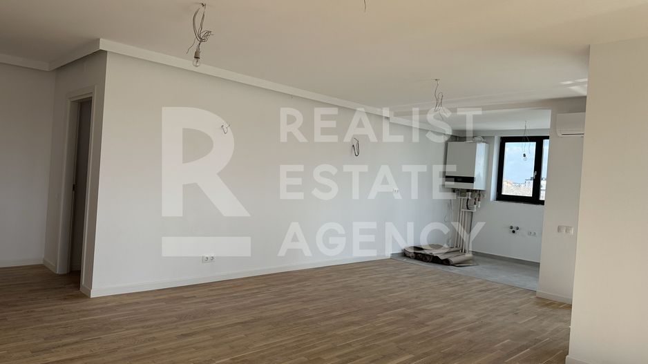 Apartament spațios cu 2 camere, vedere la lac, Sisești - Poză 4
