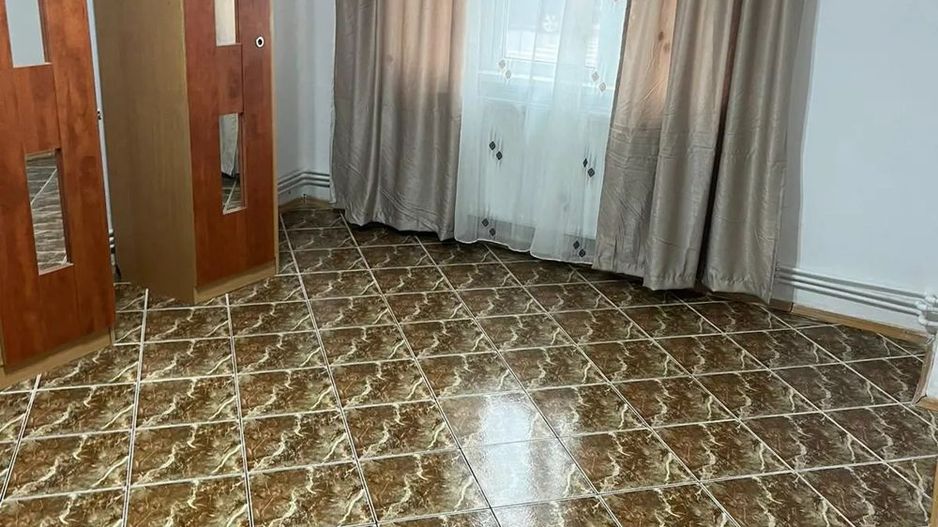 ✨ Garsonieră Premium – Parter | Zonă Centrală | Potențial Comercial - Poză 2