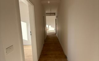 Bloc Nou. Gradina proprie de 103 mp si 2 locuri de parcare inscrise in CF. - Poză 8