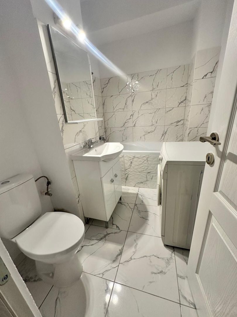 Apartament cu 3 camere in bloc reabilitat termic - Poză 13