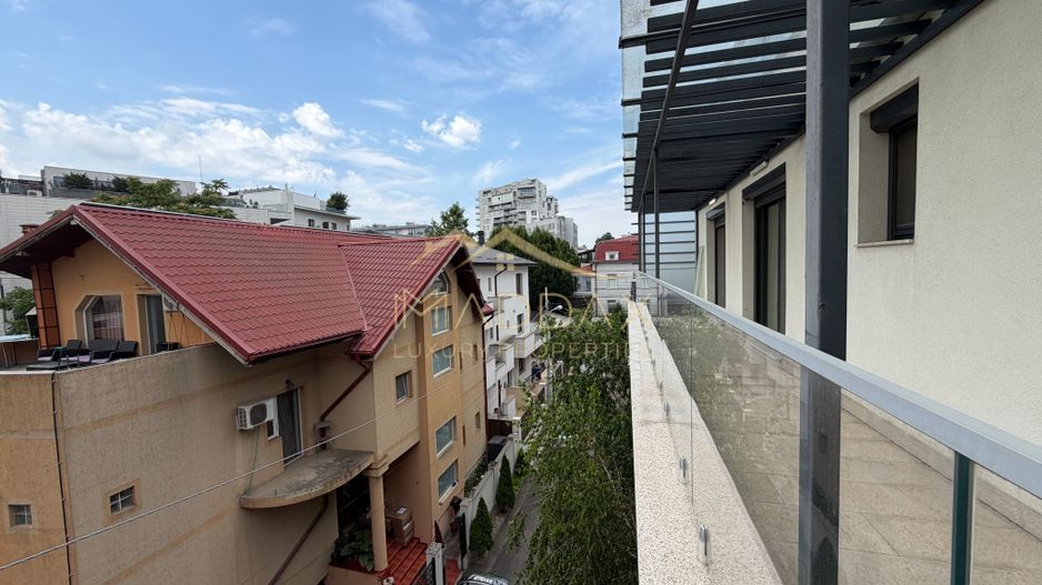 Apartament de tip Duplex 6 camere *250mp* + 2 Garaje // Herastrau - Poză 60