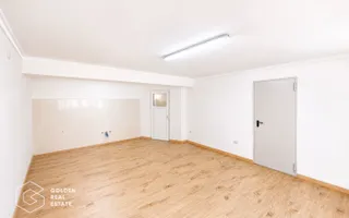 Spatiu pretabil salon infrumusetare, cabinet, 8 camere, Boul Rosu, 200mp - Poză 11