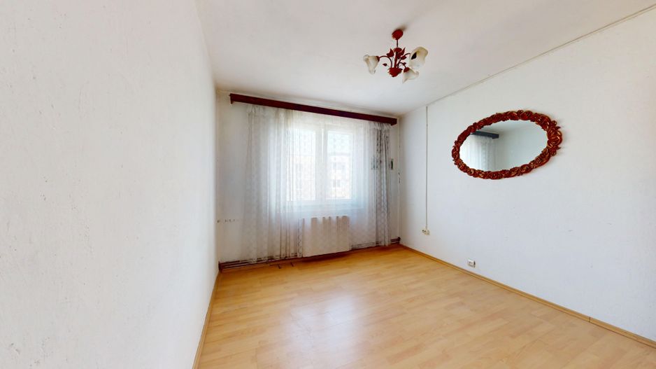 Apartament 3 camere decomandat 65 mp utili Bloc 1984 reabilitat - Poză 12