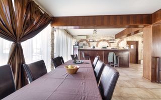 Pensiune Eforie Nord 17 camere plus spatiu comercial - Poză 14