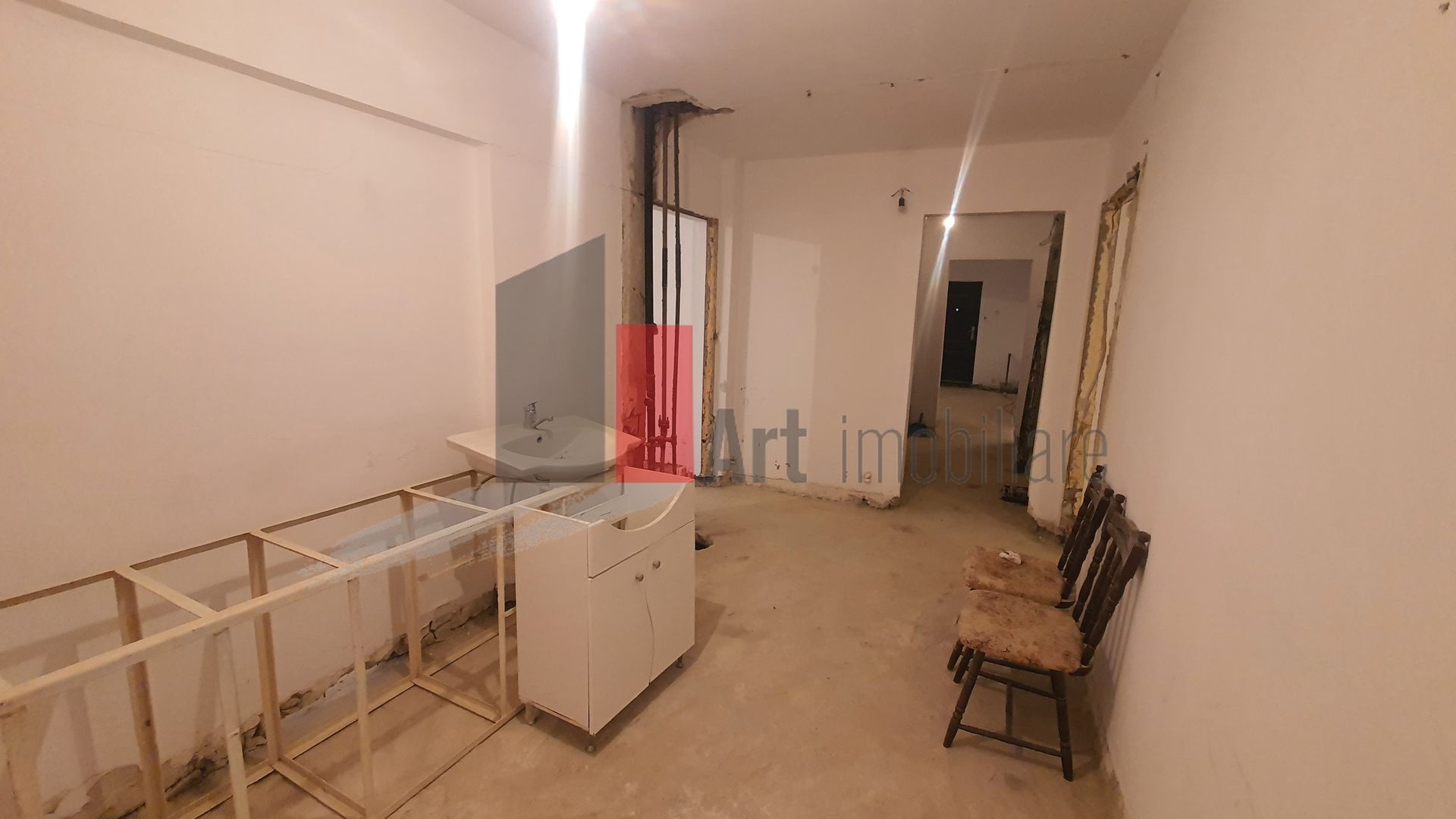 Ap 4 cam Giurgiu decomandat, parter - Poză 5