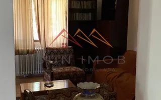 Vila de vanzare, teren 3100 mp, 7 camere, 6 grupuri sanitare, 3 CT, an 1997 - Poză 49