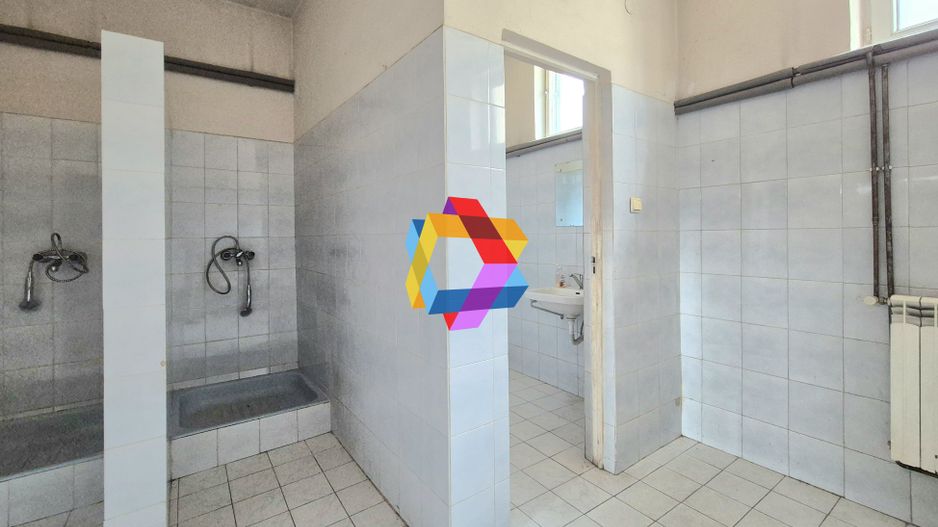 Hala de inchiriat Brașov - 700 mp #plus-imo.ro - Poză 12