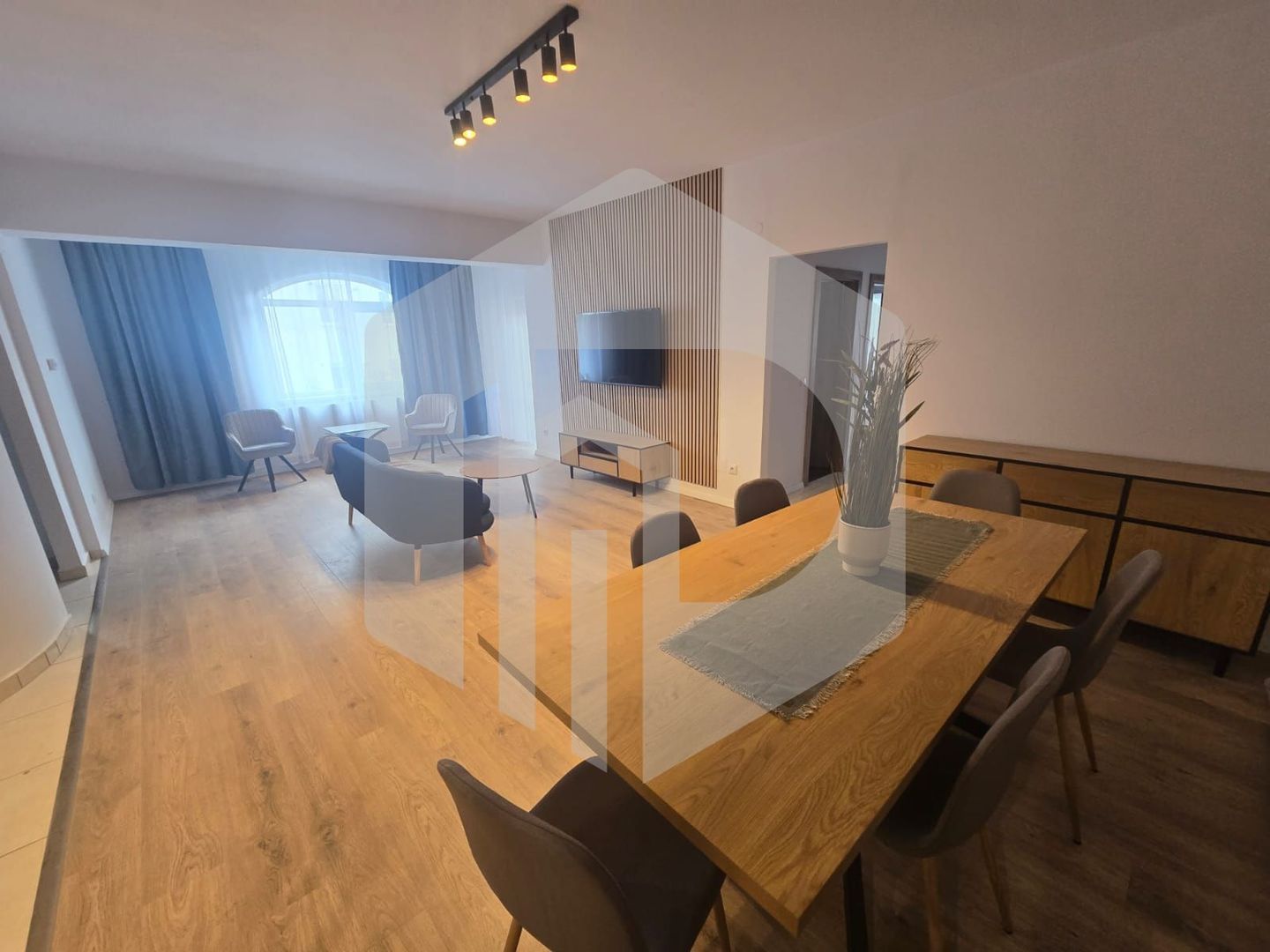 Apartament modern 3 camere 2 bai Strada Oituz - Poză 4