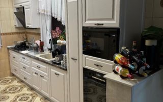 Casa de vanzare P+1, 4 Garaje, Vetis - Poză 10