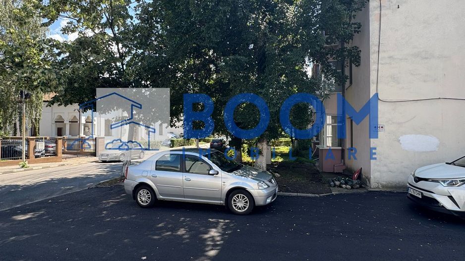 Apartament 3 Camere | Zona Ultracentrala | Etaj 1 - De RENOVAT - Poză 5
