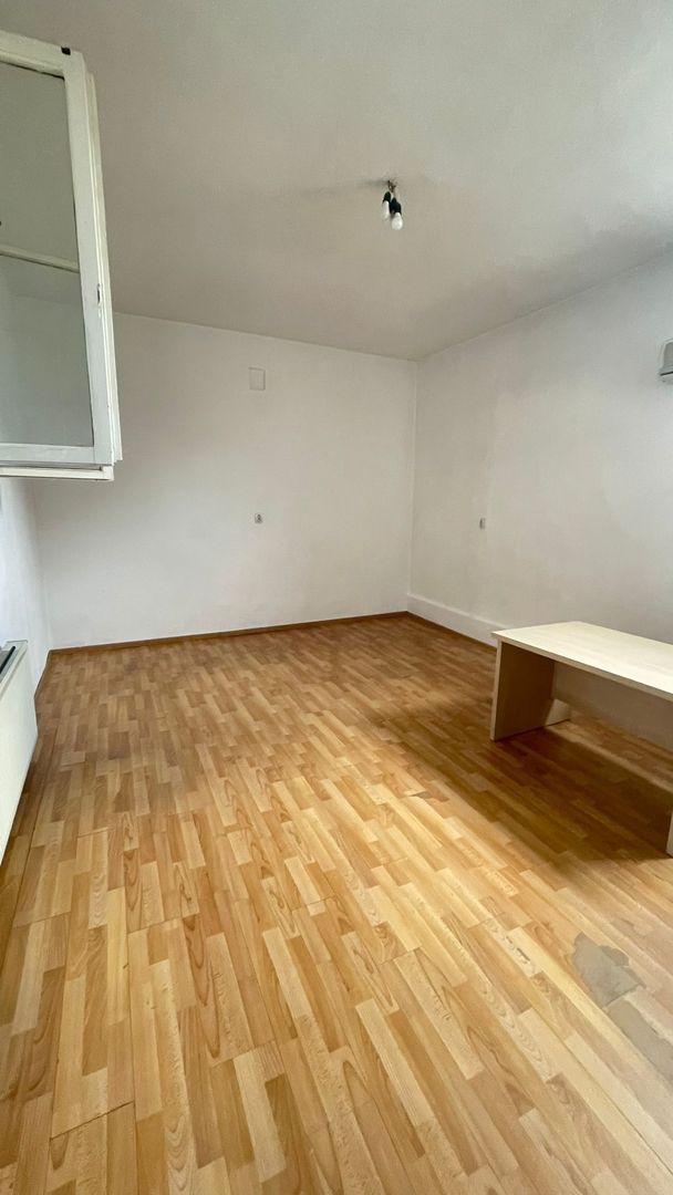 SPATIU BIROURI VILA PARCARE ZONA 1 MAI - Poză 8