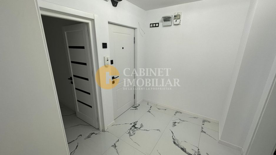 PODUL DE FIER - 2 camere decomandat - etaj intermediar - bloc 1982 - Poză 4