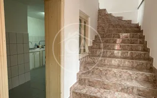 Casa de vânzare cu 8 camere de tip P+E+M in zona Rogerius, Oradea - Poză 12