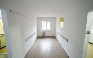 Spatiu parter, 56 mp, ideal cabinet medical, birouri sau servicii – Sarari - Poză 4