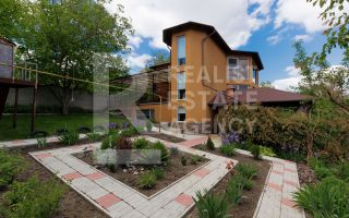 Vânzare, casă, 3 nivele, 6 camere, Mileștii Mici - Poză 2