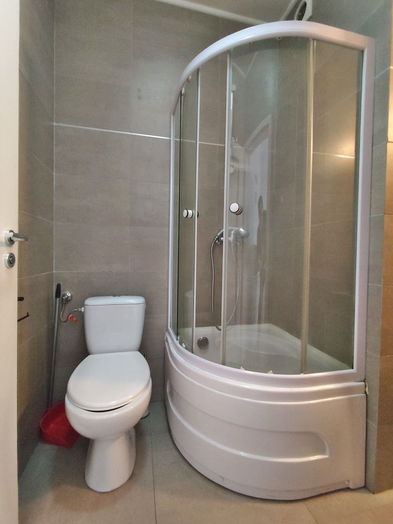Apartament 3 camere in Cartierul Luceafarul, Oradea - inchiriere - Poză 12