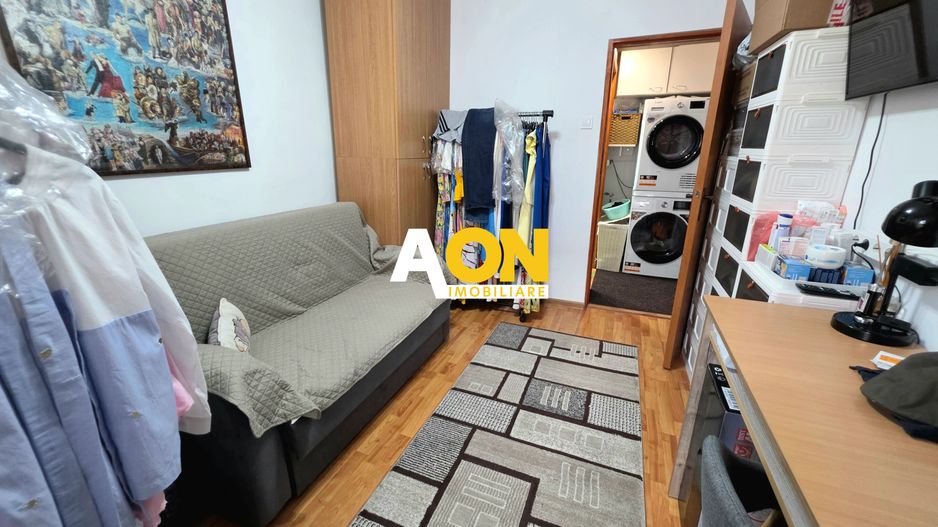 Apartament 4 Camere, 2 Bai, Etaj 3, Zona Cetate - Poză 13