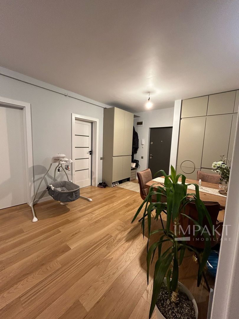 Vanzare apartament cu 3 camere, etaj intermediar, terasa, parcare! - Poză 5