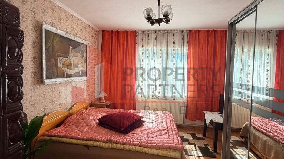 Casă tradițională cu 1800 mp teren  în Sohodol, Bran | Priveliște superba - Poză 16