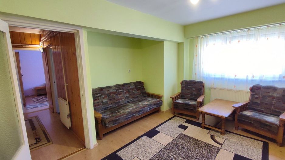 De Inchiriat Apartament 2 camere Republicii Etaj III - Carei-Comision 0% chiriaș - Poză 2