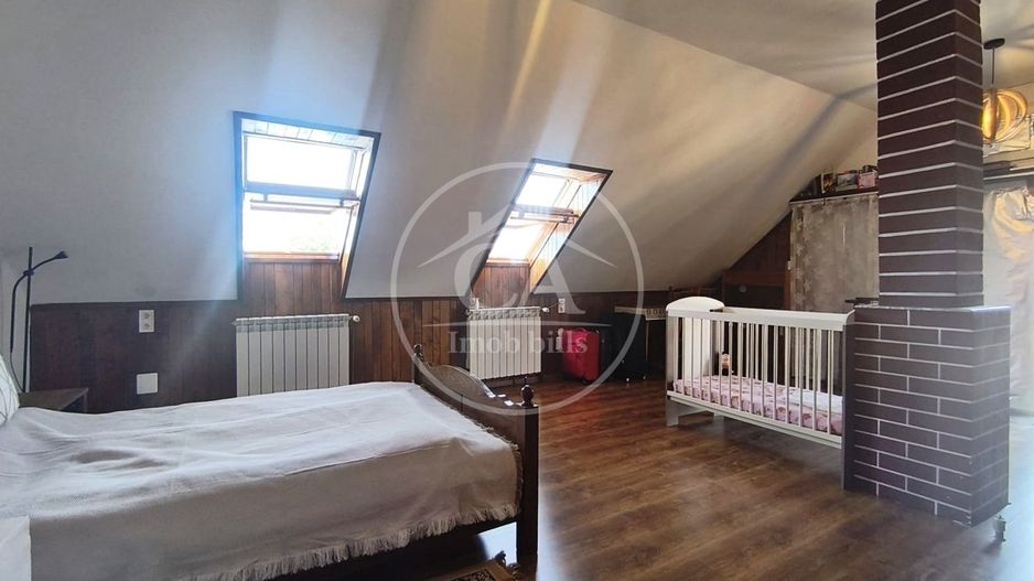 Casa de vanzare cu 3 camere de tip P+M in zona Velenta, Oradea - Poză 2