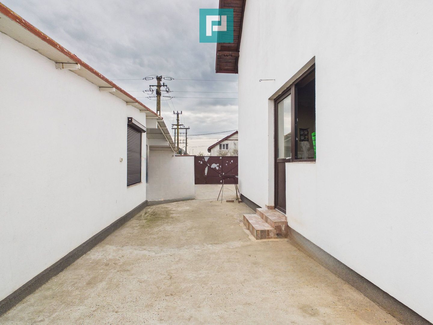 Casa plus spatiu comercial Dudestii Noi - Poză 3