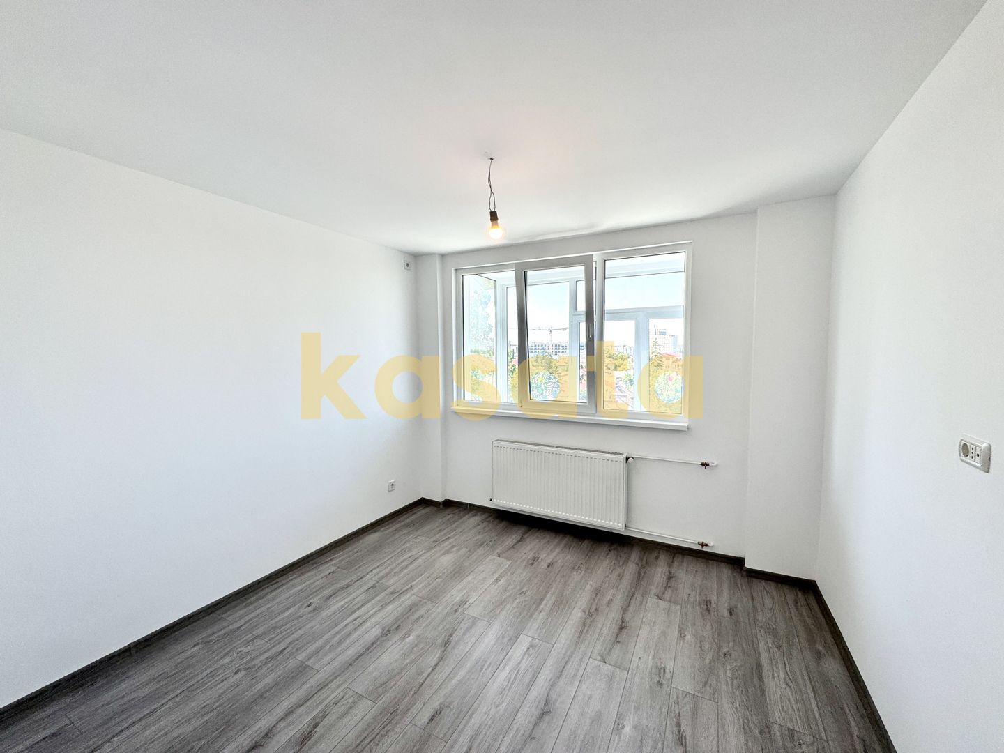 Mihalache de vanzare apartament 2 camere de vanzare proaspat renovat - Poză 7