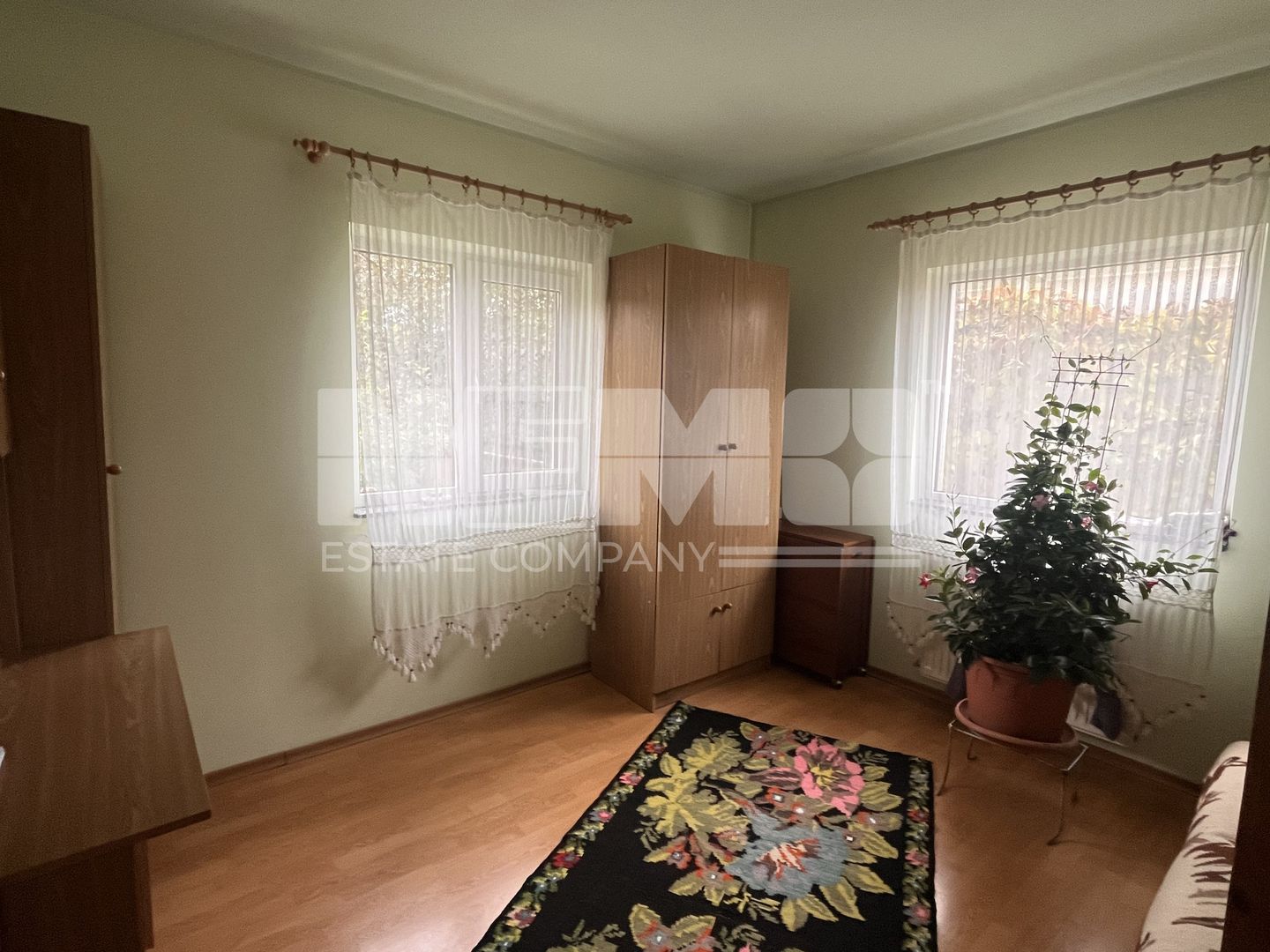 Casă/Vila + Teren 13 Ari de Vânzare |Lisaura/Suceava I 260.000Euro - Poză 11