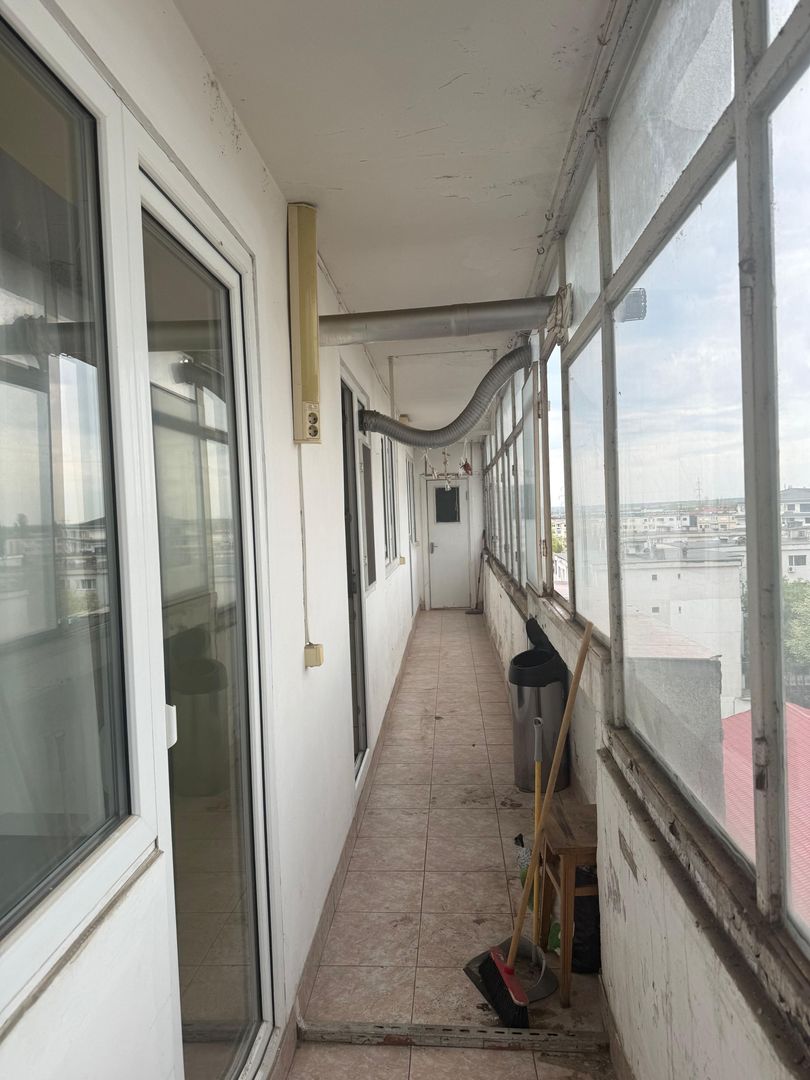 De vanzare apartament cu 4 camere, Dunarea Mall, 95.000 euro - Poză 6