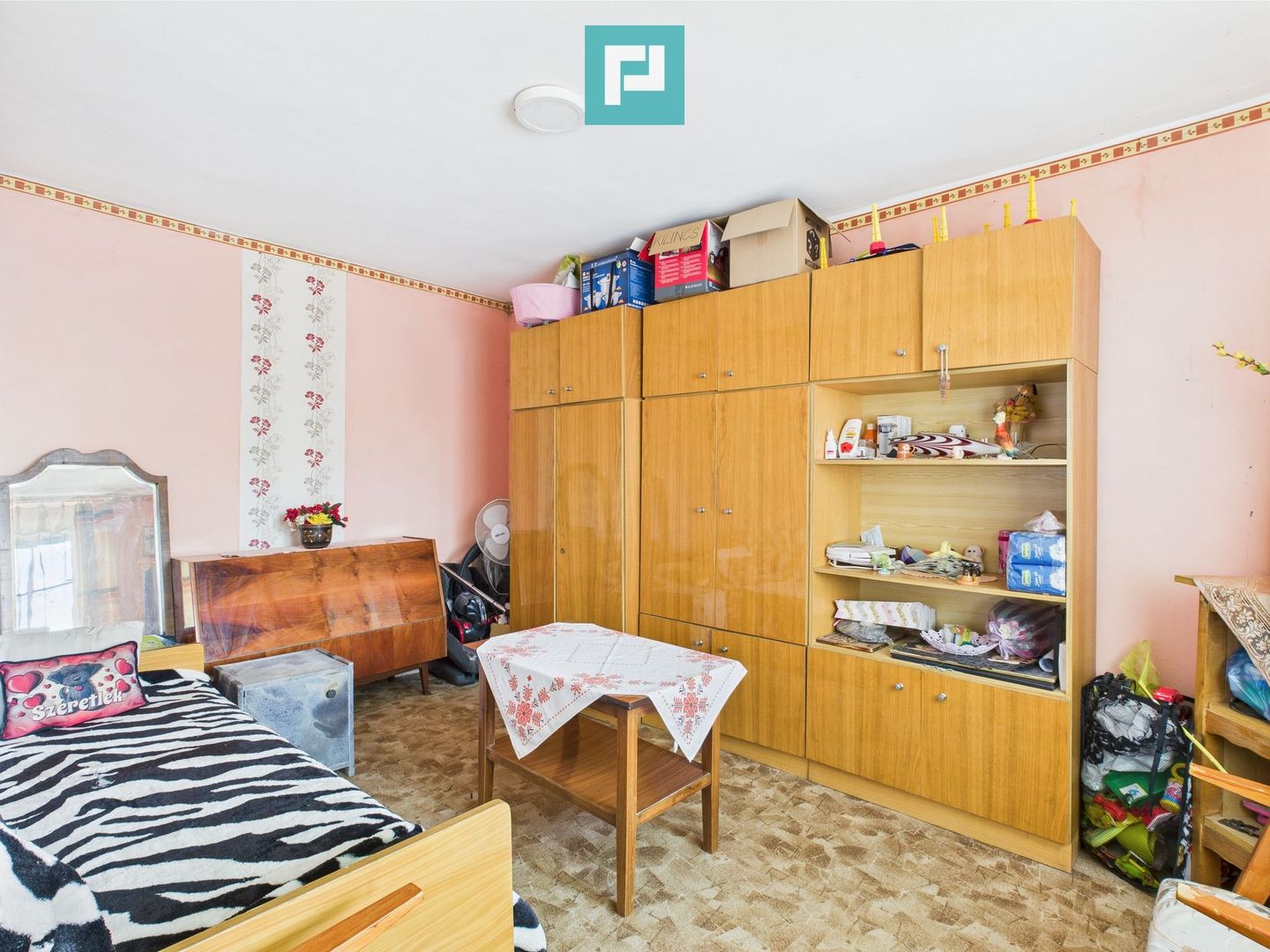 Casă cu 3 camere și teren generos lângă frontieră - Poză 5