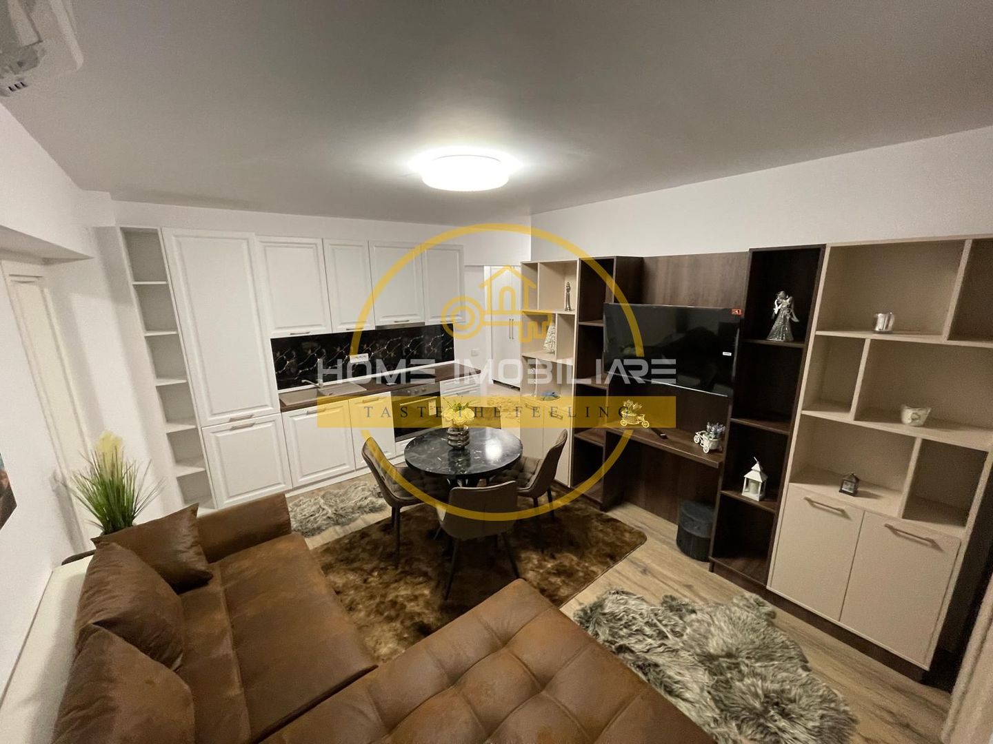 🌙 Apartament 3 Camere| Vedere Lac Aroneanu | Mobilat & Utilat - Poză 2