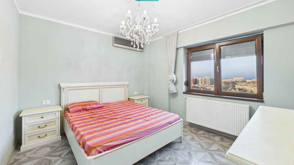 Apartament de închiriat cu 3 camere la Intim - Poză 4