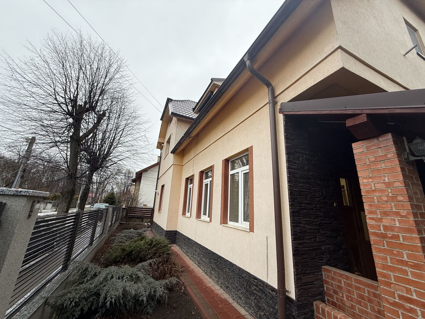 Duplex de vânzare | Ultracentral Rădăuți | 140 mp utili - Poză 8