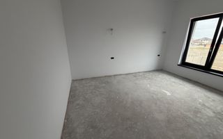 Finisaje la alegere. Asfalt. Pozitie excelenta - Poză 14