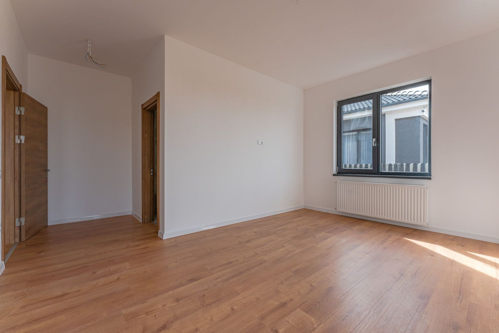 Casa individuala dispusa pe un singur nivel in Izvor, Tarlungeni - Poză 6