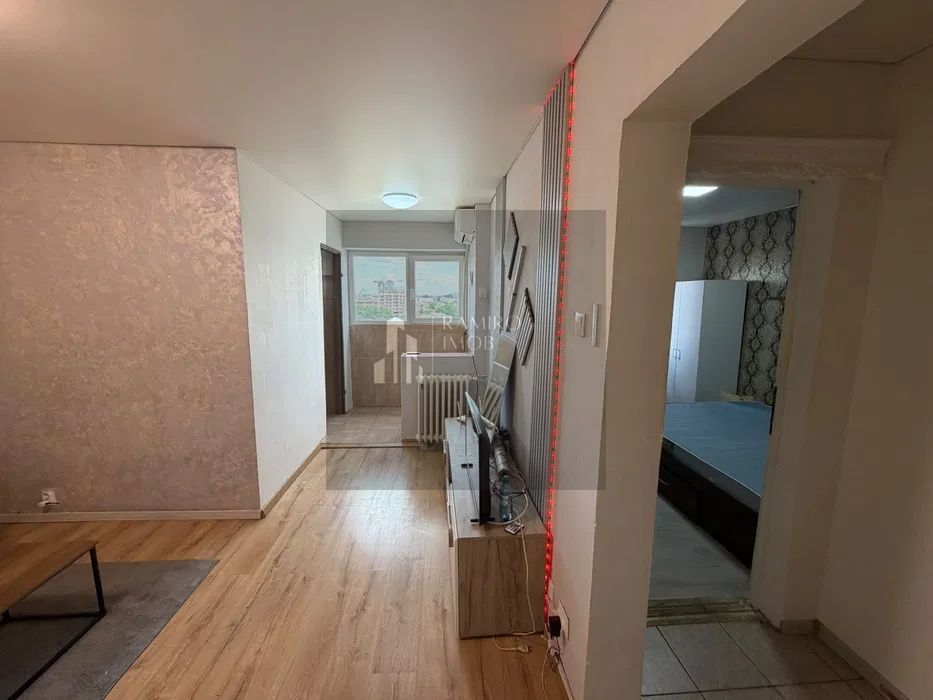 Apartament 2 camere decomandat/7 minute/metrou  Aparatorii Patriei - Poză 3