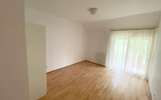 VILA CU 7 CAMERE IN COMPLEX REZIDENTIAL IN IANCU NICOLAE - Poză 12